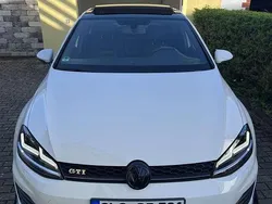 Weiß Gebraucht 2015 VW Golf VII GTI Limousine | 15.950 € (Fairer Preis)
