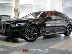 Saphirschwarz Gebraucht 2021 BMW 730 Sport Line Limousine | 59.990 €