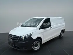 Arktikweiss Gebraucht 2021 Mercedes Vito Van / Kleinbus | 18.433 € (Fairer Preis)