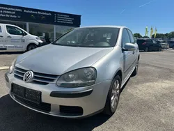 Silber Gebraucht 2004 VW Golf V Comfortline Limousine | 3.600 € (Fairer Preis)