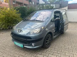 Grau Gebraucht 2007 Peugeot 1007 Sport Kleinwagen | 3.450 € (Fairer Preis)