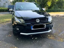 Schwarz Gebraucht 2011 VW Polo Cross Highline Kleinwagen | 7.350 € (Fairer Preis)