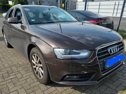 Braun Gebraucht 2012 Audi A4 Attraction Kombi | 6.999 € (Superpreis)