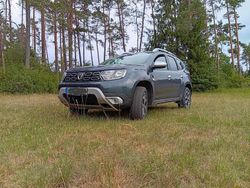 Grau Gebraucht 2018 Dacia Duster SUV | 13.500 € (Fairer Preis)