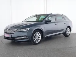 Grau Gebraucht 2020 Skoda Superb Style Kombi | 19.998 € (Guter Preis)