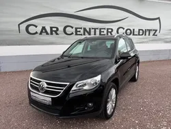 Schwarz Gebraucht 2010 VW Tiguan Team SUV | 9.900 € (Etwas zu teuer)