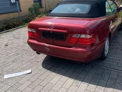 Mercedes CLK230