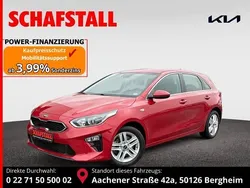 Rot Gebraucht 2021 Kia Ceed Vision Limousine | 16.979 € (Guter Preis)