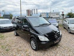 Schwarz Gebraucht 2013 Mercedes Viano Van / Kleinbus | 14.500 € (Fairer Preis)