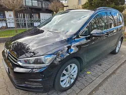 Schwarz Gebraucht 2020 VW Touran Comfortline Van / Kleinbus | 21.800 € (Superpreis)