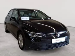 Deep black perleffekt Gebraucht 2021 VW Golf VIII Life Limousine | 20.990 € (Superpreis)