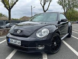 Schwarz Gebraucht 2013 VW Beetle Design Limousine | 7.990 € (Etwas zu teuer)
