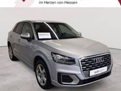 Florettsilber metallic Gebraucht 2020 Audi Q2 Sport SUV | 15.790 € (Guter Preis)