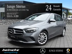 Grau Gebraucht 2019 Mercedes B180 Business Van / Kleinbus | 23.950 € (Fairer Preis)
