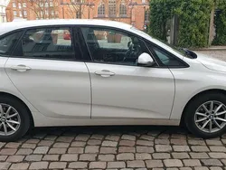Weiß Gebraucht 2015 BMW 218 Van / Kleinbus | 8.700 € (Superpreis)
