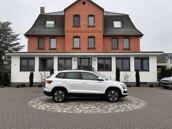 Weiß Gebraucht 2023 Skoda Karoq Tour SUV | 19.950 € (Superpreis)