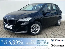Schwarz uni Gebraucht 2023 BMW 218 Active Tourer Van / Kleinbus | 24.430 € (Superpreis)