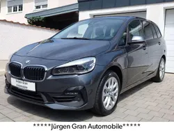 Mineralgraumetallic Gebraucht 2021 BMW 218 Van / Kleinbus | 16.990 € (Guter Preis)