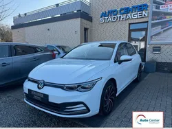 Weiß Gebraucht 2022 VW Golf VIII Active Limousine | 20.975 € (Fairer Preis)