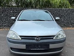 Silber Gebraucht 2001 Opel Corsa Kleinwagen | 1.380 €