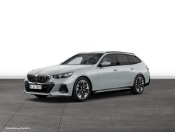 Grau Gebraucht 2024 BMW i5 Limousine | 67.109 € (Teuer)