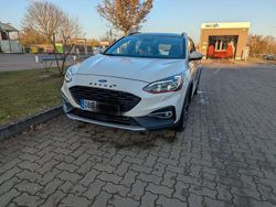 Weiß Gebraucht 2019 Ford Focus Active Kombi | 19.000 € (Etwas zu teuer)
