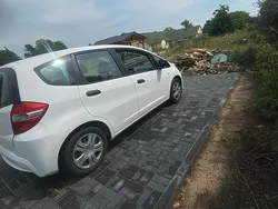 Weiß Gebraucht 2012 Honda Jazz Kleinwagen | 3.399 €