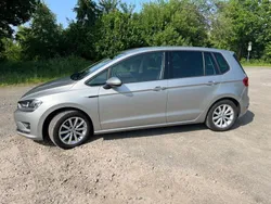 Silber Gebraucht 2015 VW Golf Sportsvan Van / Kleinbus | 10.999 €