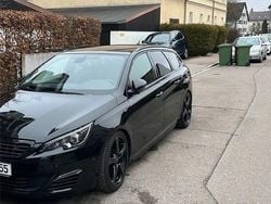 Schwarz Gebraucht 2017 Peugeot 308 GT Kombi | 8.999 €