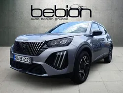 Grau Gebraucht 2025 Peugeot 2008 Allure SUV | 33.350 €