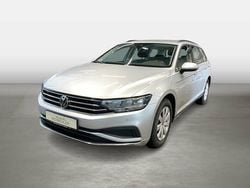 Silber Gebraucht 2022 VW Passat Basis Kombi | 17.840 € (Guter Preis)