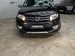 Schwarz Gebraucht 2015 Dacia Sandero Prestige Kleinwagen | 5.999 € (Guter Preis)