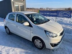 Weiß Gebraucht 2017 Mitsubishi Space Star Edition Kleinwagen | 6.999 € (Guter Preis)