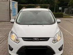 Weiß Gebraucht 2013 Ford C-MAX Van / Kleinbus | 6.400 €