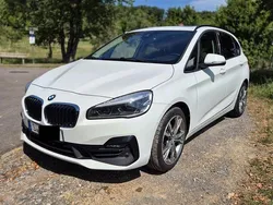 Weiß Gebraucht 2021 BMW 220 Sport Line Kombi | 19.490 € (Guter Preis)