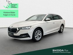 Candyweiss Gebraucht 2023 Skoda Octavia Style Kombi | 24.280 € (Fairer Preis)