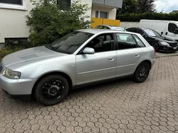 Silber Gebraucht 2004 Audi A3 Limousine | 1.850 € (Fairer Preis)