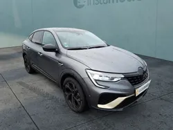 Grau Gebraucht 2023 Renault Arkana Engineered SUV | 29.088 € (Etwas zu teuer)