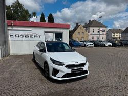 Weiß Gebraucht 2019 Kia Ceed GT GT-Line Limousine | 17.000 € (Fairer Preis)