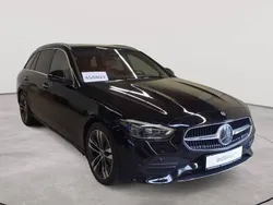 Obsidianschwarz metallic Gebraucht 2022 Mercedes C220 Avantgarde Kombi | 30.990 € (Guter Preis)