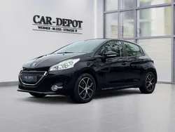 Schwarz Gebraucht 2013 Peugeot 208 Active Kleinwagen | 5.999 € (Fairer Preis)