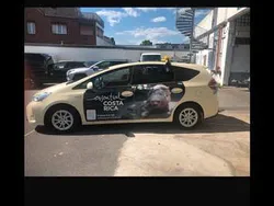 Weiß Gebraucht 2020 Toyota Prius+ Plus Van / Kleinbus | 20.999 € (Guter Preis)