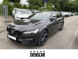 Grau Gebraucht 2021 Volvo V90 R-Design Kombi | 44.490 € (Etwas zu teuer)