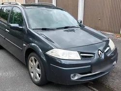 Grau Gebraucht 2007 Renault Mégane II Kombi | 1.100 € (Fairer Preis)