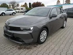 Grau Neu 2024 Opel Astra Enjoy Kombi | 23.499 € (Superpreis)