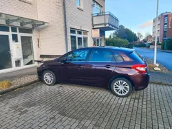 Braun Gebraucht 2011 Citroën C4 Limousine | 3.900 € (Fairer Preis)