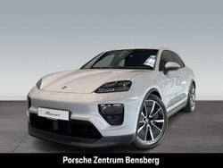 Grau Gebraucht 2025 Porsche Macan 4 Electric SUV | 89.900 € (Etwas zu teuer)