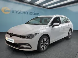 Weiß Gebraucht 2025 VW Golf VIII Kombi | 30.249 € (Etwas zu teuer)