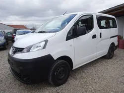 Weiß Gebraucht 2012 Nissan Evalia Premium Edition Van / Kleinbus | 3.700 € (Teuer)