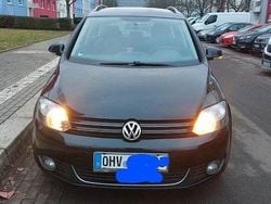 Schwarz Gebraucht 2009 VW Golf Plus Cross Highline Van / Kleinbus | 3.500 € (Fairer Preis)
